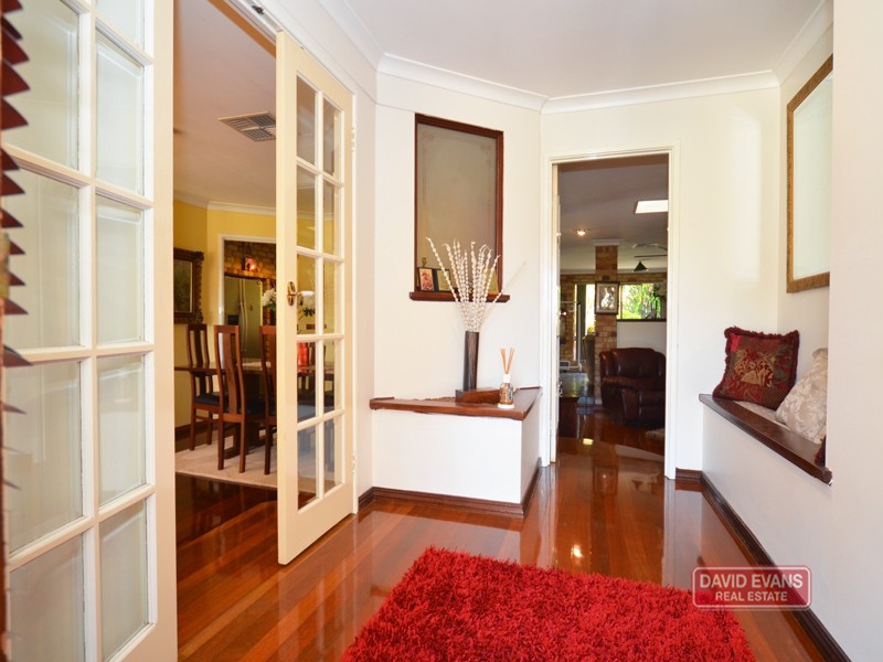 14 Cayuga Place, Joondalup WA 6027