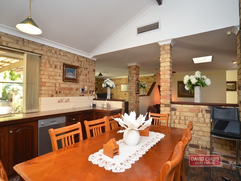 14 Cayuga Place, Joondalup WA 6027