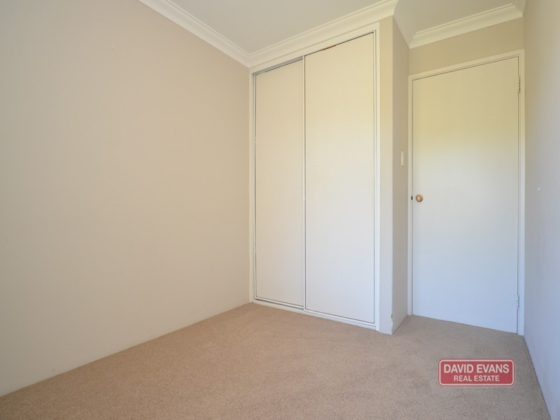 32 Quinault Loop, Joondalup WA 6027