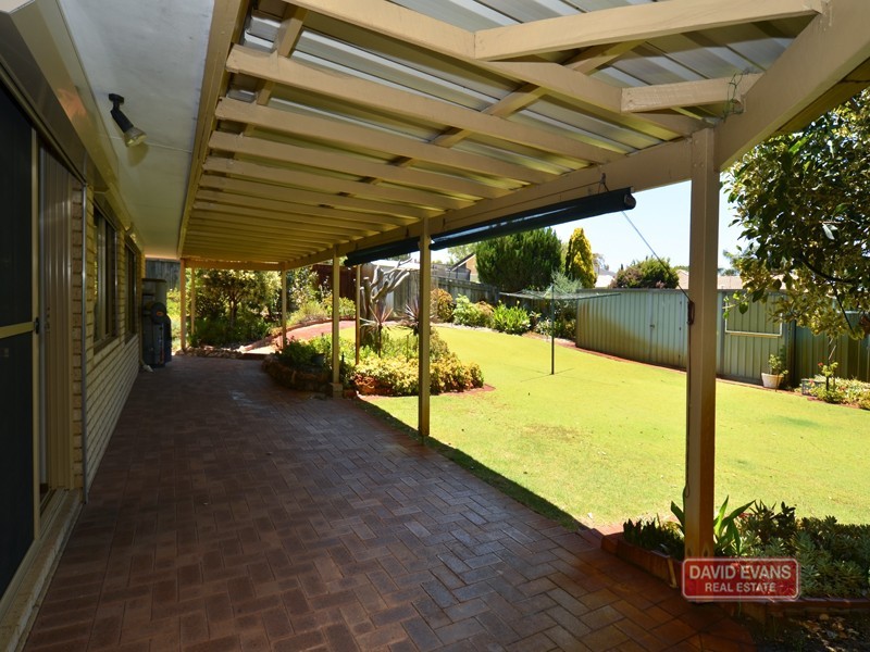 32 Quinault Loop, Joondalup WA 6027