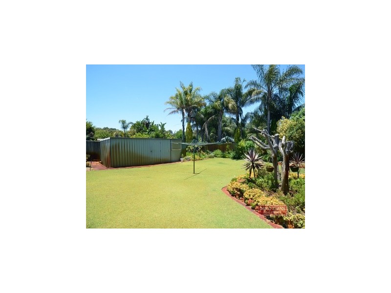 32 Quinault Loop, Joondalup WA 6027