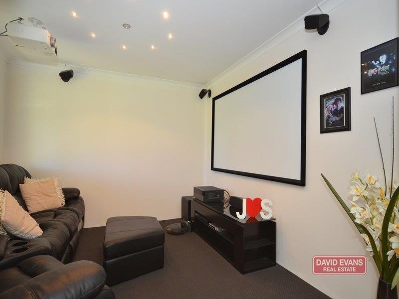 31 Brunswick Circ, Banksia Grove WA 6031