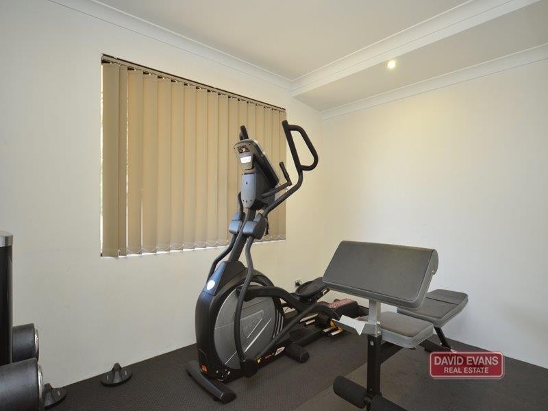 31 Brunswick Circ, Banksia Grove WA 6031