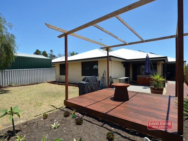 31 Brunswick Circ, Banksia Grove WA 6031