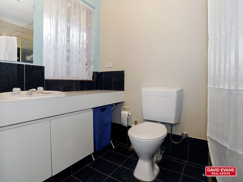 8 Aberdeen Way, Kinross WA 6028