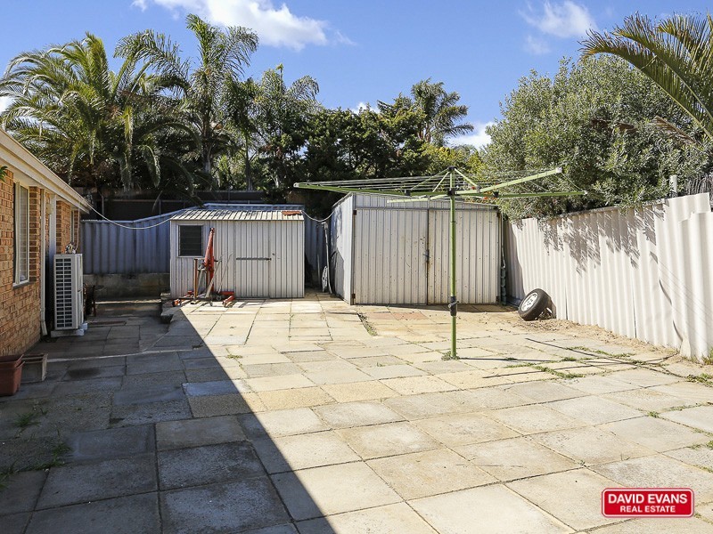 8 Aberdeen Way, Kinross WA 6028