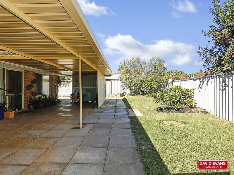 8 Aberdeen Way, Kinross WA 6028