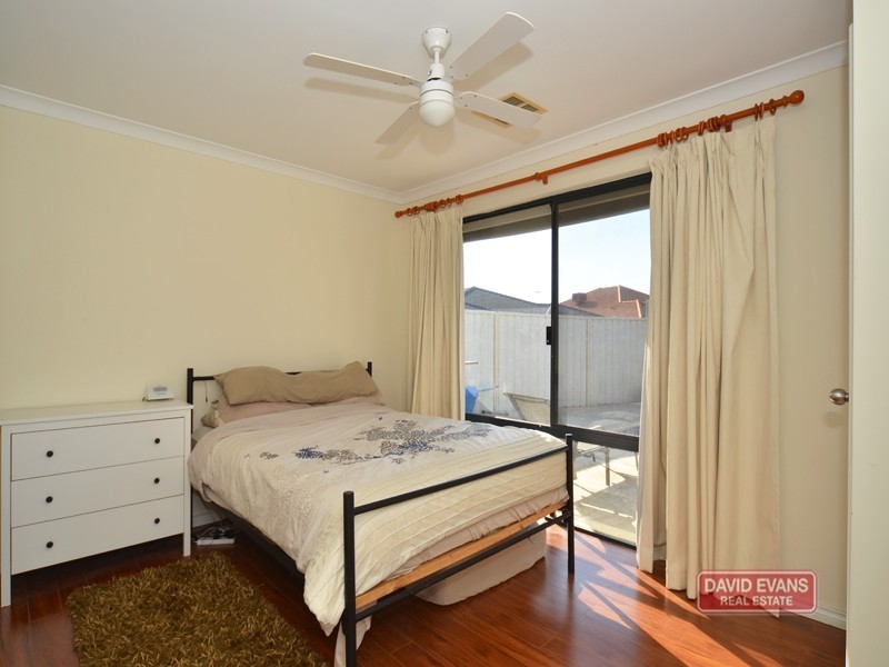 11 Colwyn Loop, Tapping WA 6065