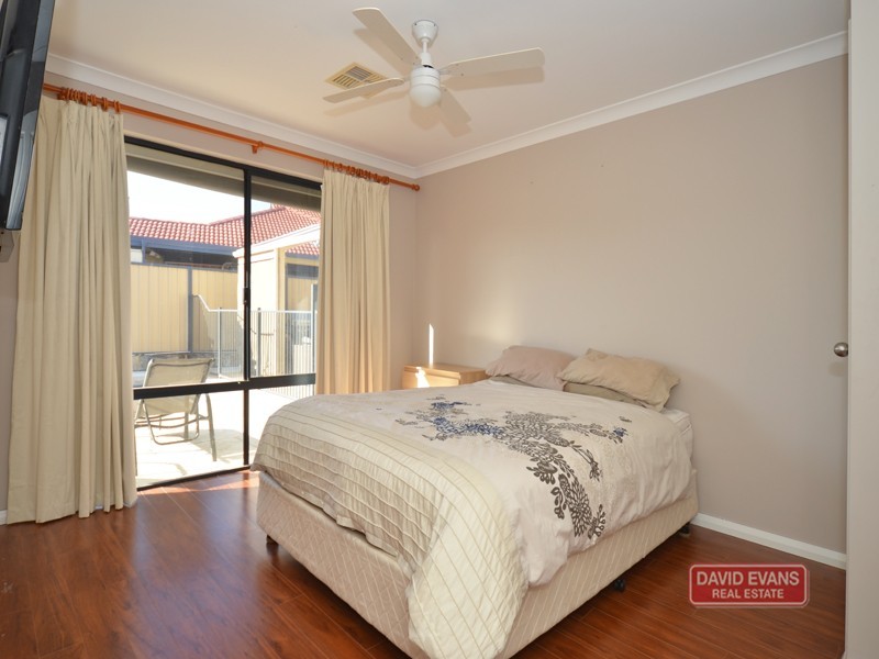 11 Colwyn Loop, Tapping WA 6065