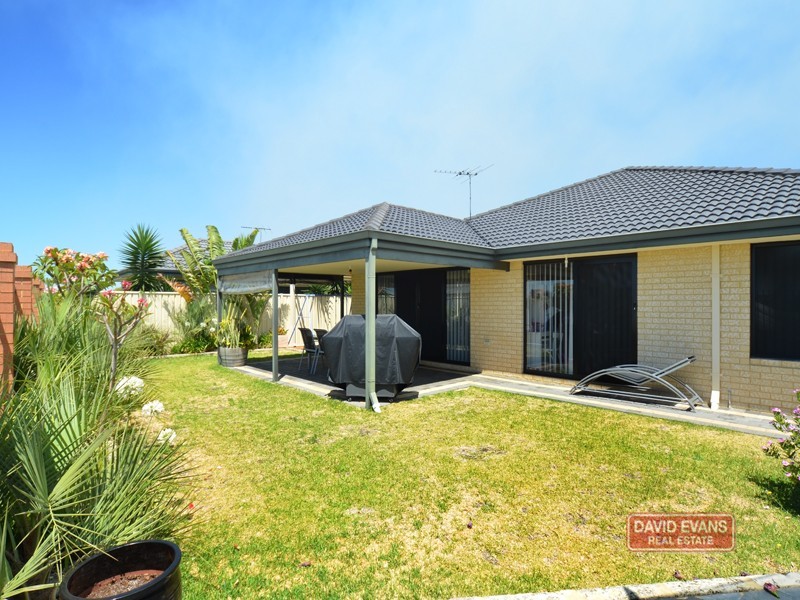 10 Alandale Bend, Banksia Grove WA 6031
