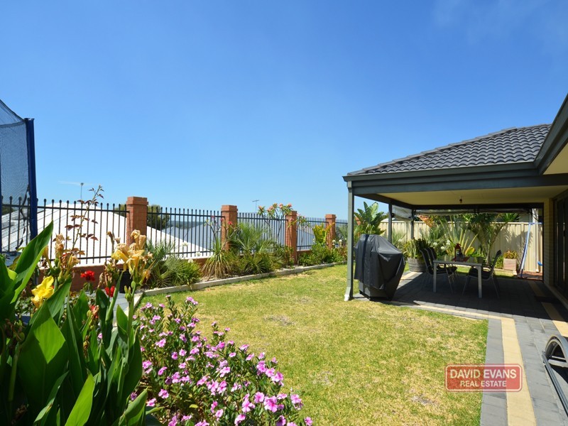 10 Alandale Bend, Banksia Grove WA 6031