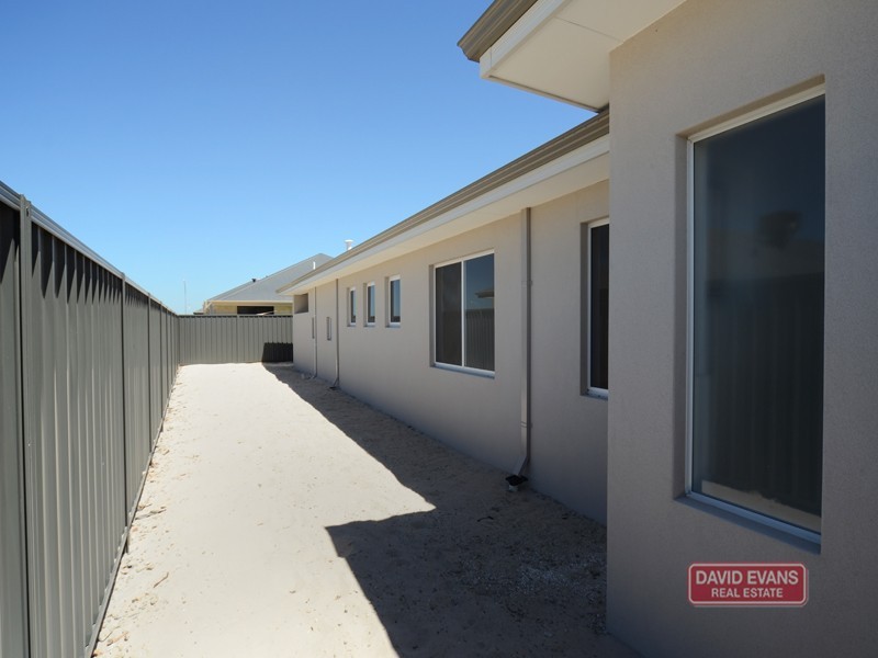 3 Flindell Avenue, Caversham WA 6055