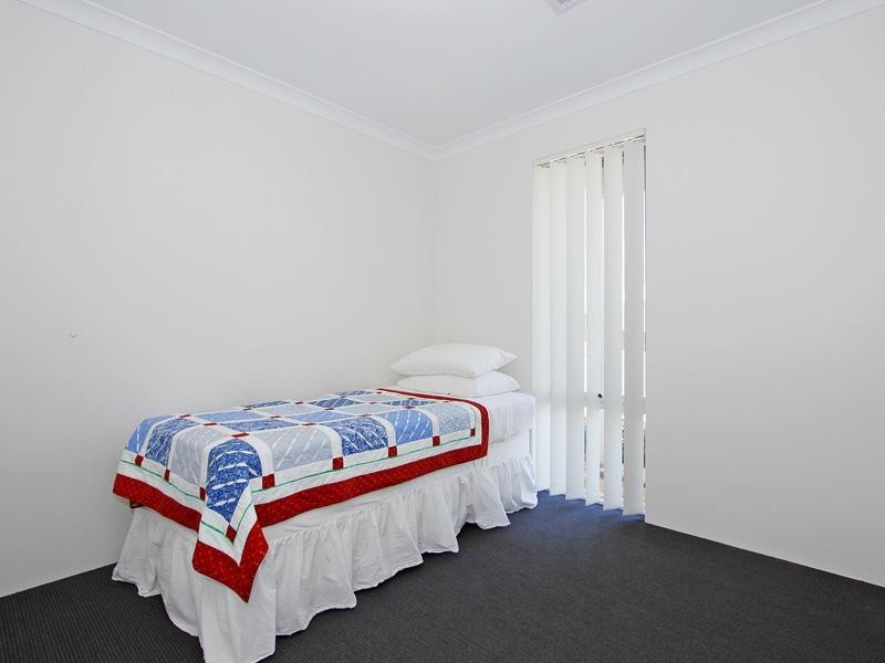 48 Kahana Parkway, Butler WA 6036