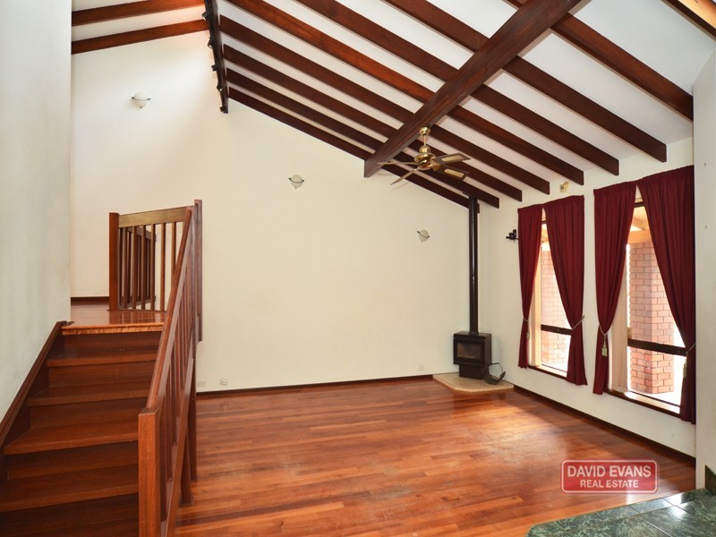 7 Kendal Way, Greenwood WA 6024