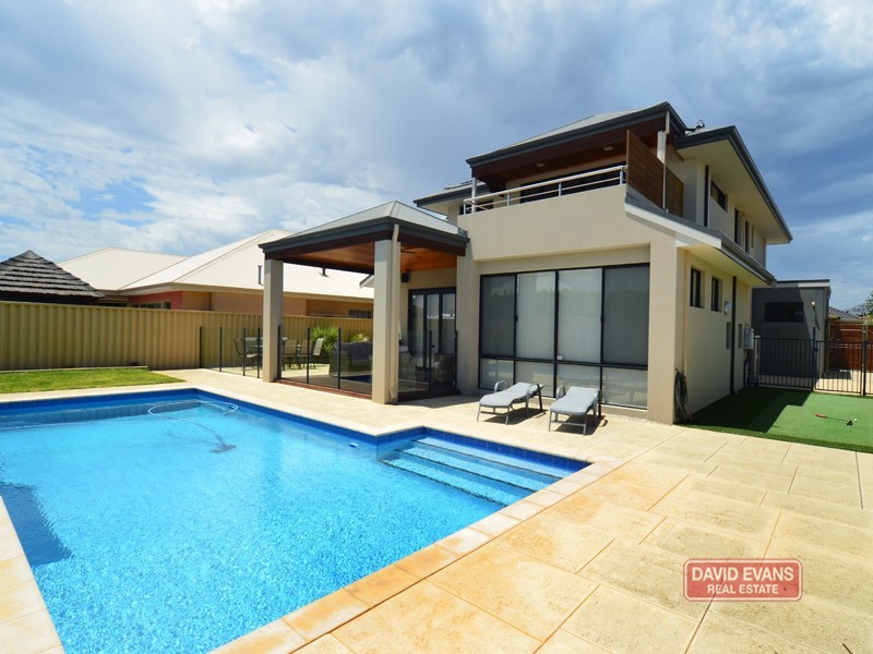 20 Venice Entrance, Iluka WA 6028
