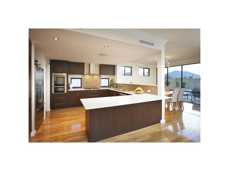 20 Venice Entrance, Iluka WA 6028