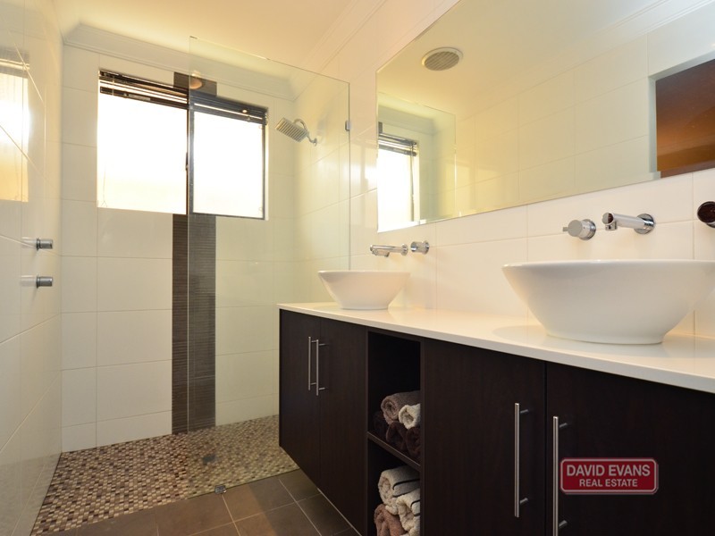 20 Venice Entrance, Iluka WA 6028