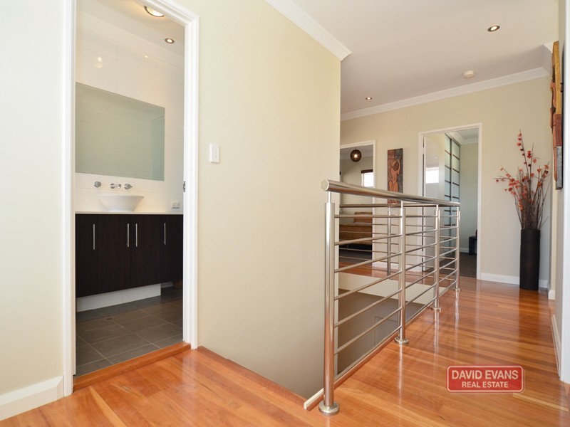 20 Venice Entrance, Iluka WA 6028