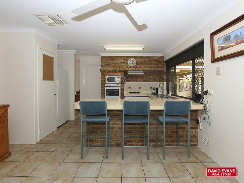 7 CHARON PLACE, Craigie WA 6025