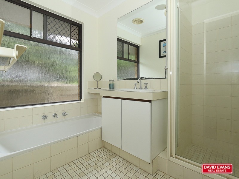 7 CHARON PLACE, Craigie WA 6025