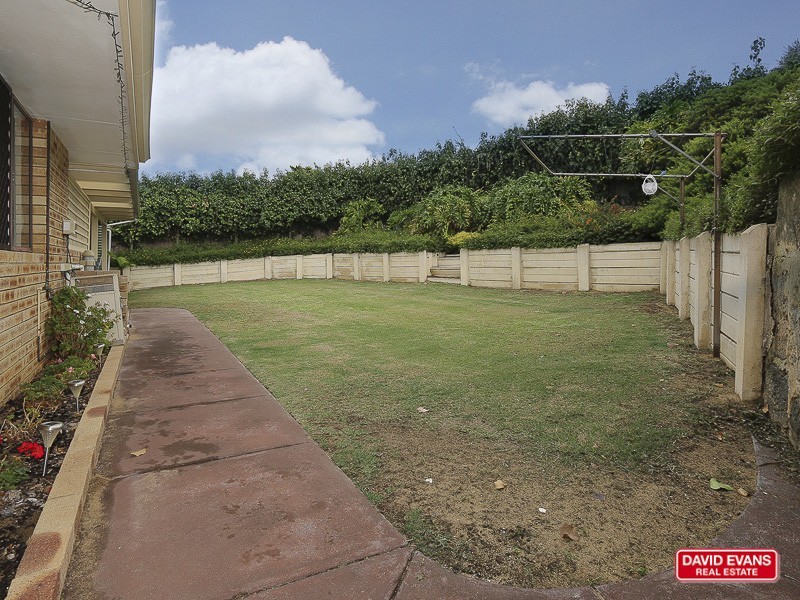 7 CHARON PLACE, Craigie WA 6025