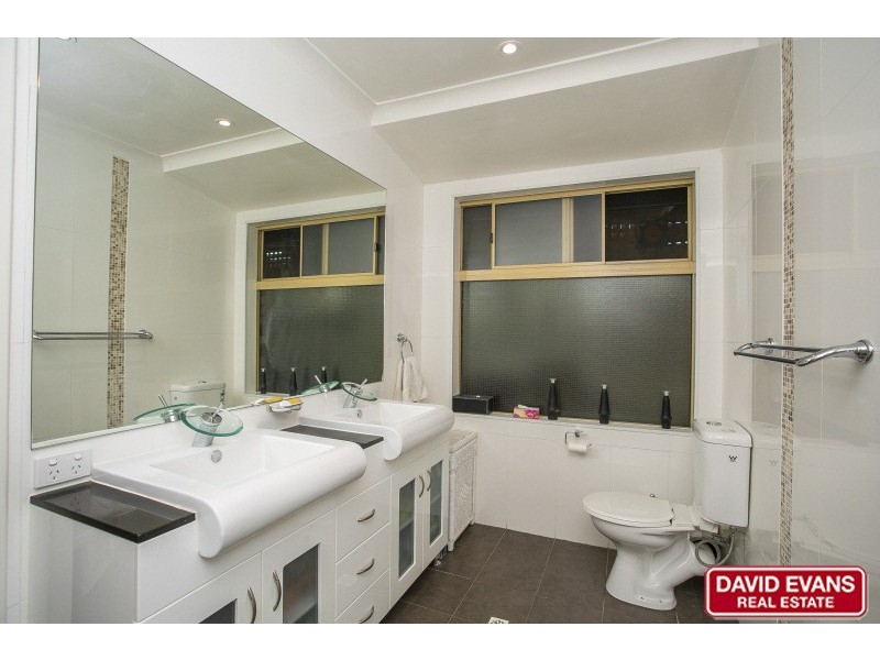 10B Alconbury Road, Kingsley WA 6026