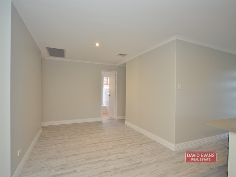 2 Foxton Way, Butler WA 6036