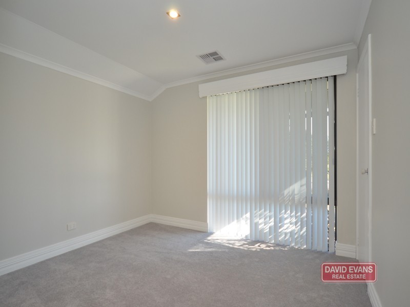 2 Foxton Way, Butler WA 6036