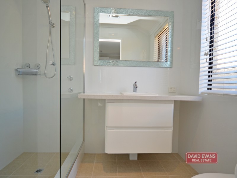 2 Foxton Way, Butler WA 6036