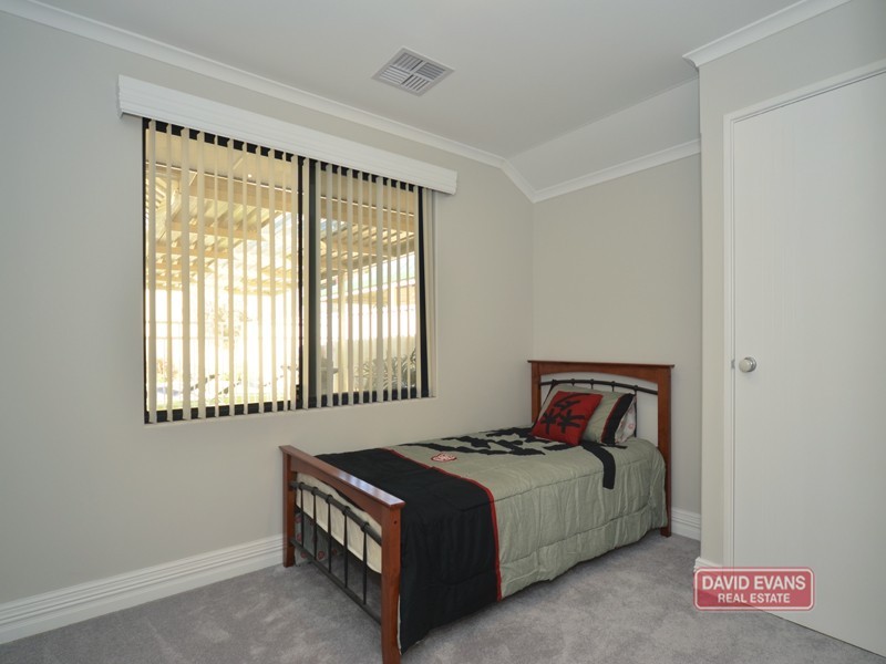 2 Foxton Way, Butler WA 6036