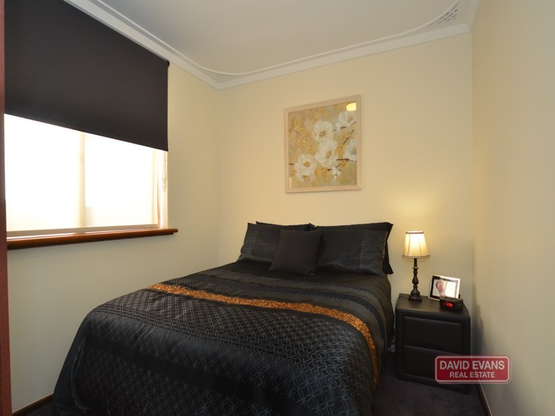 4 Pirra Court, Craigie WA 6025