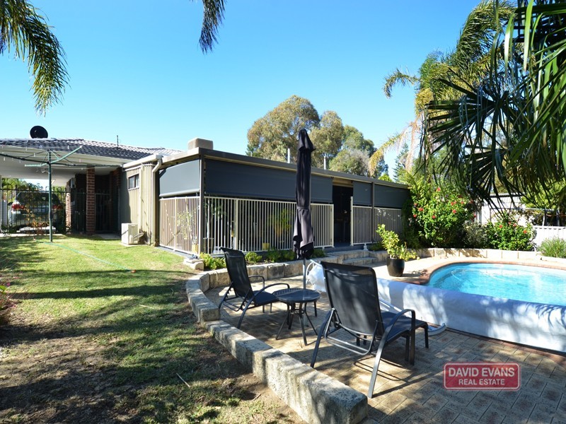 4 Pirra Court, Craigie WA 6025