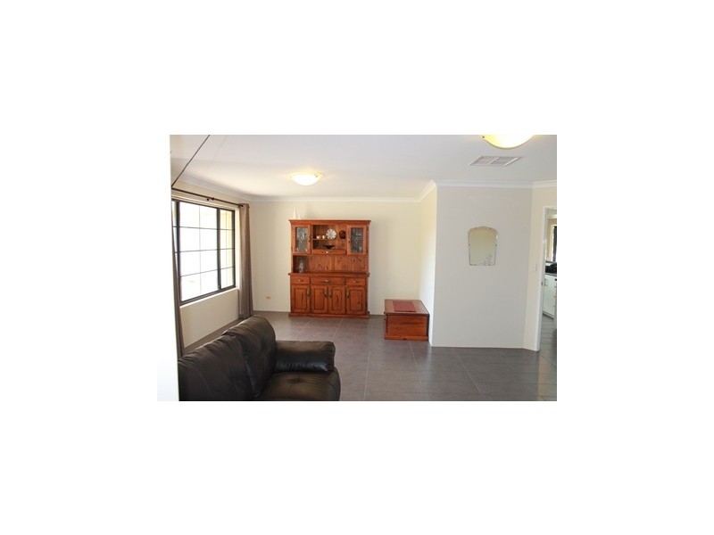 120 Paperbark Ave, Gabbadah WA 6041