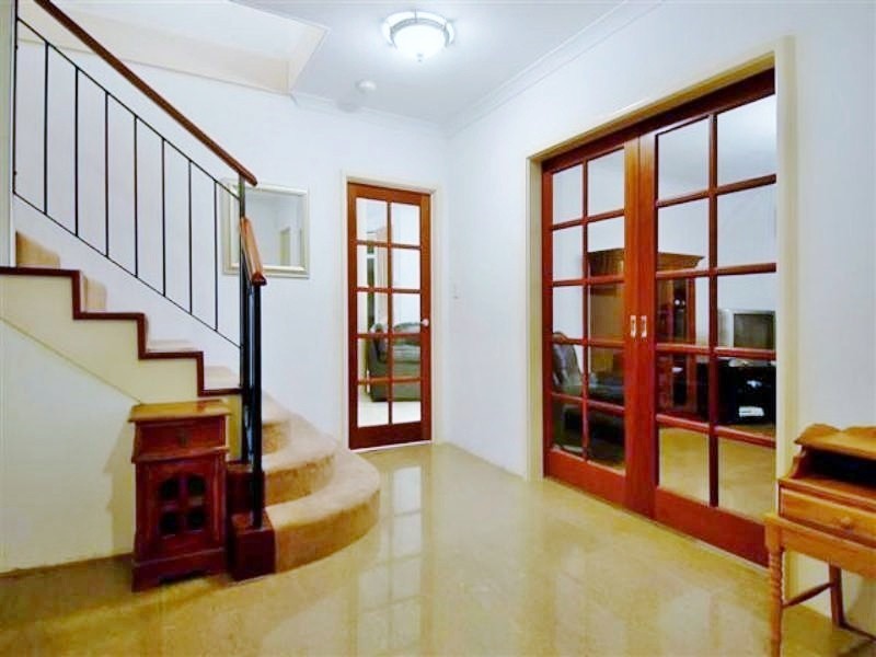 1 Kyby Place, Carramar WA 6031