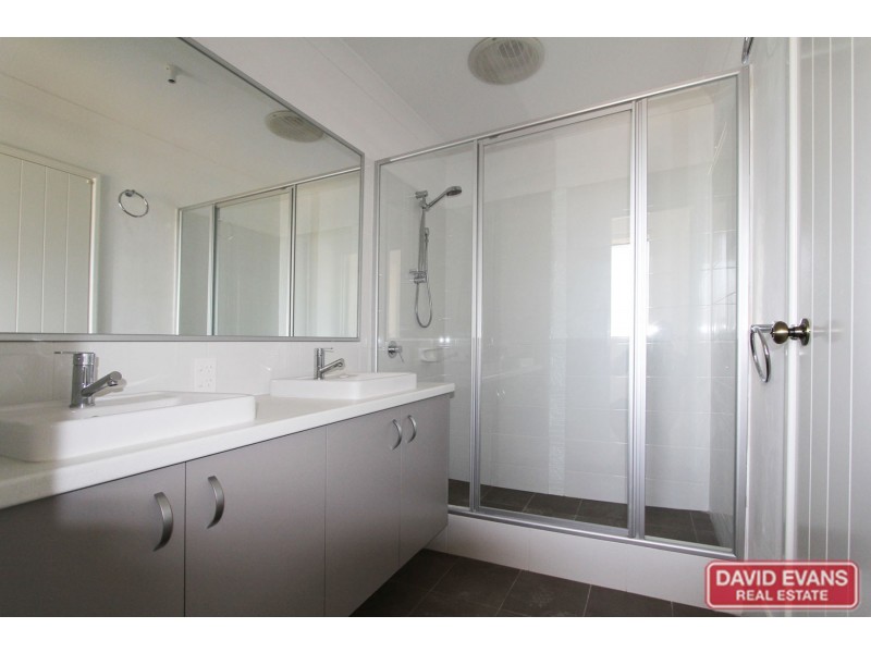 24 Haviland mews, Banksia Grove WA 6031