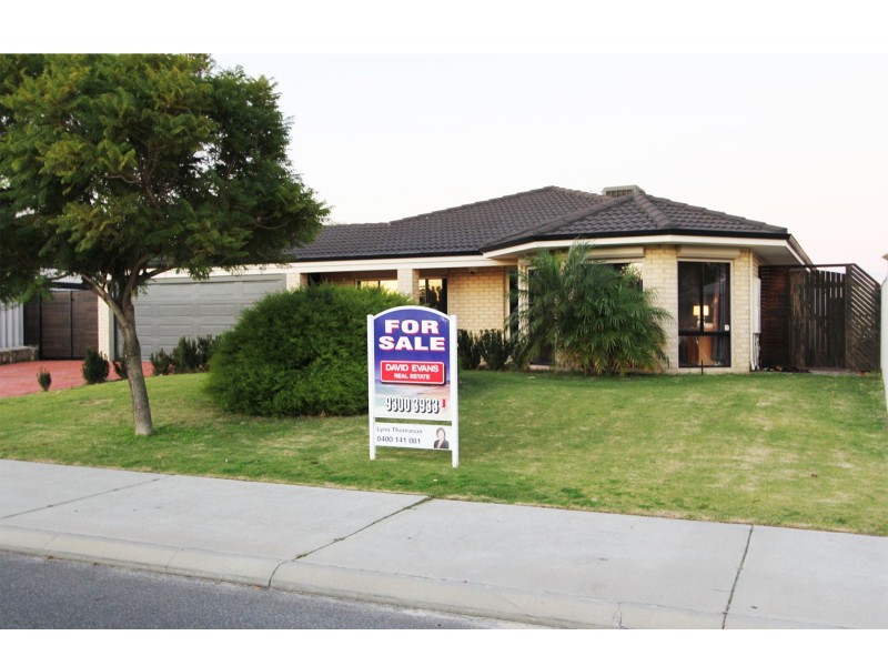 12 Cheriton Drive, Carramar WA 6031