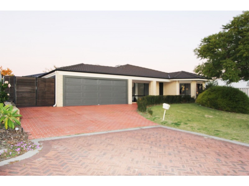 12 Cheriton Drive, Carramar WA 6031