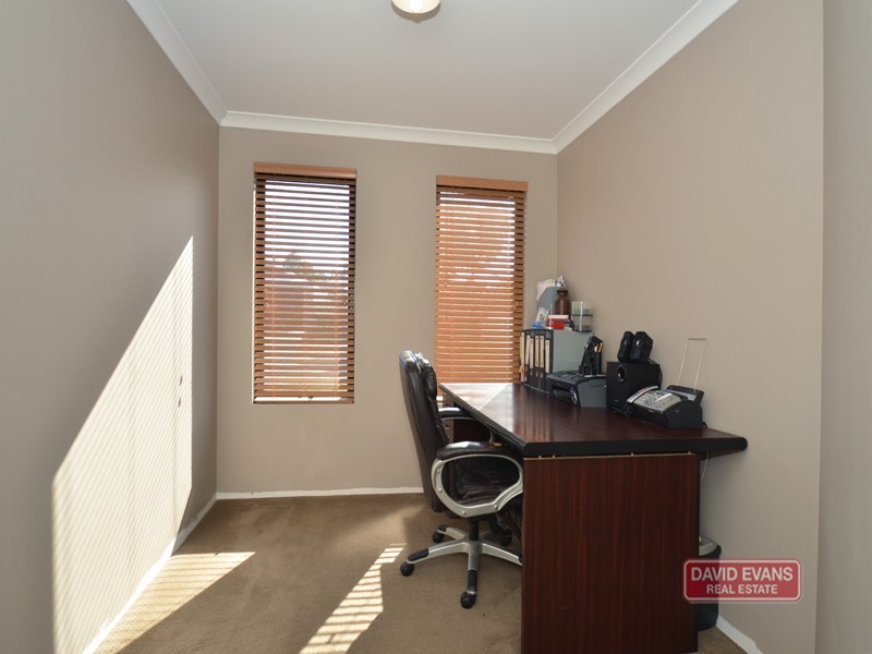 36 Carbine Loop, Banksia Grove WA 6031