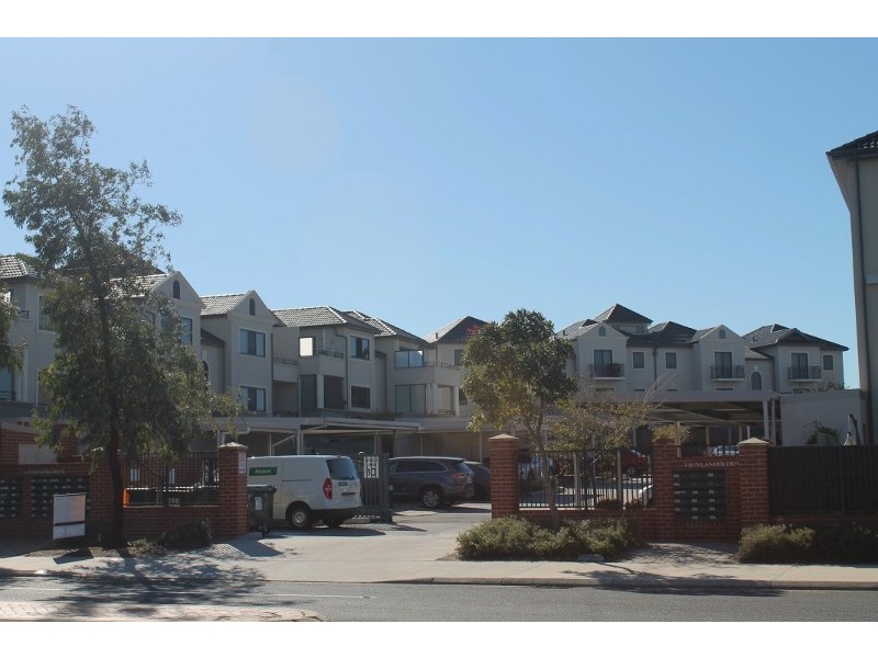 29/1 Sunlander Drive, Currambine WA 6028