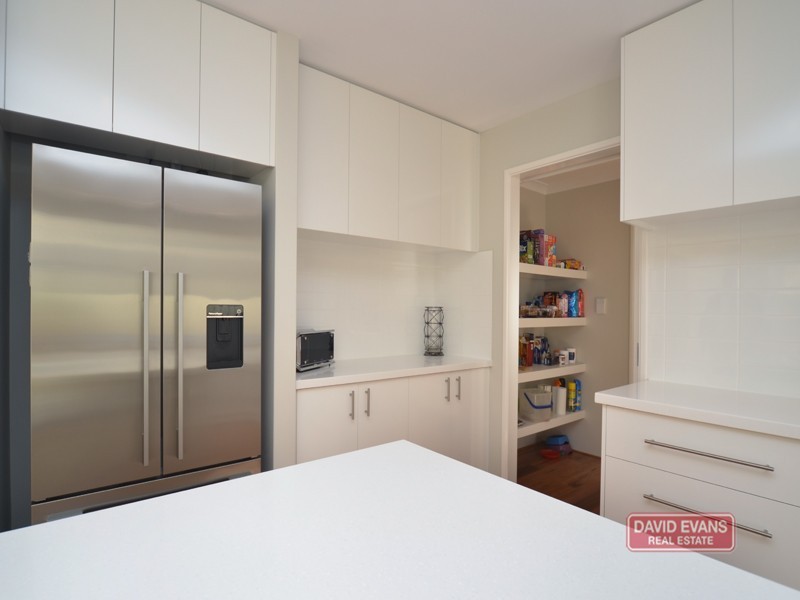 8 Auger Way, Alkimos WA 6038