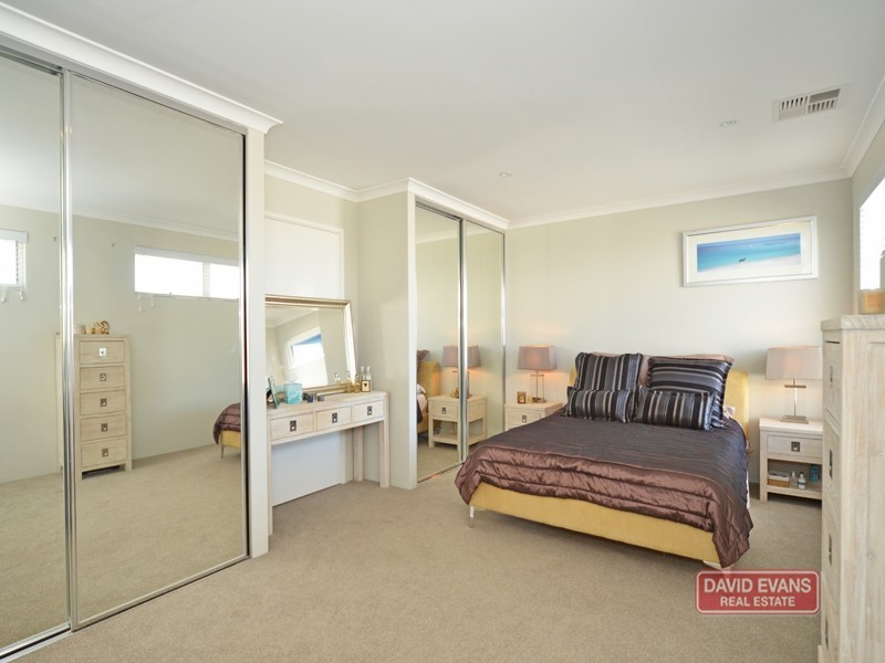 8 Auger Way, Alkimos WA 6038