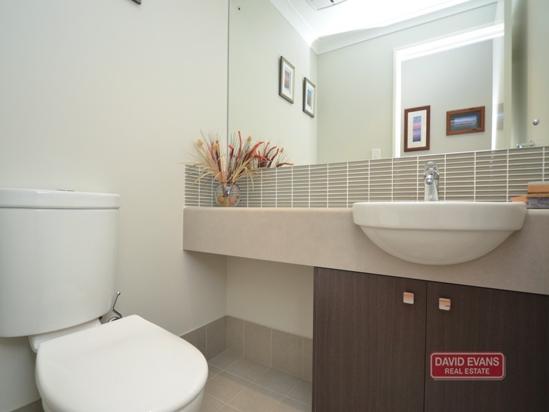 8 Auger Way, Alkimos WA 6038