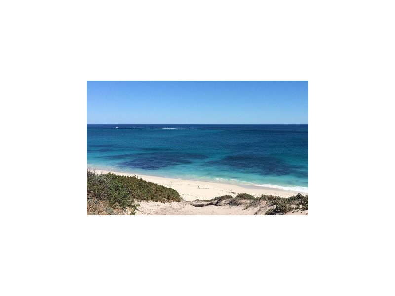 8 Auger Way, Alkimos WA 6038