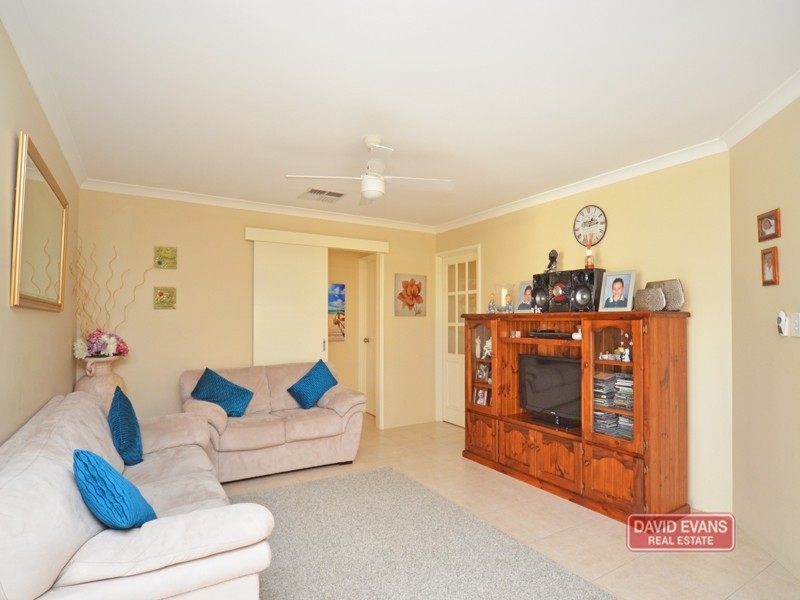 32 Yandella Promenade, Tapping WA 6065