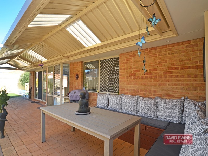 32 Yandella Promenade, Tapping WA 6065