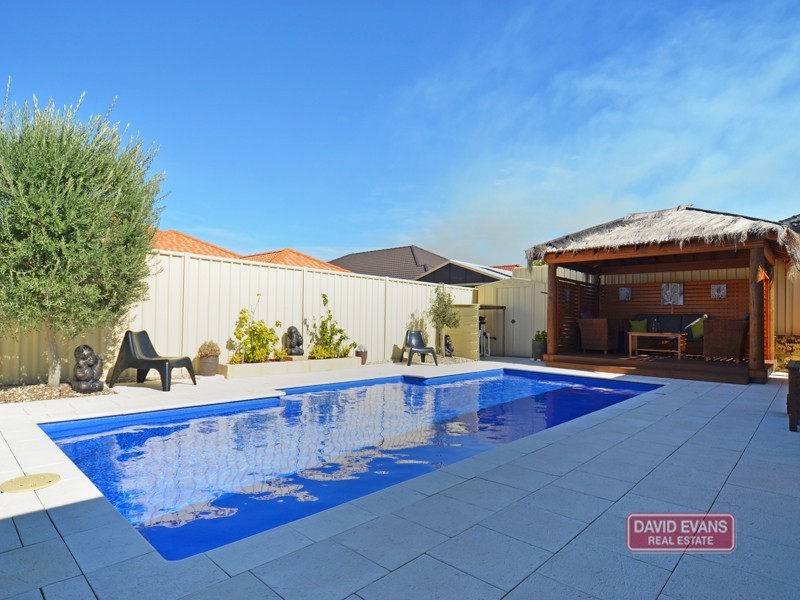 32 Yandella Promenade, Tapping WA 6065