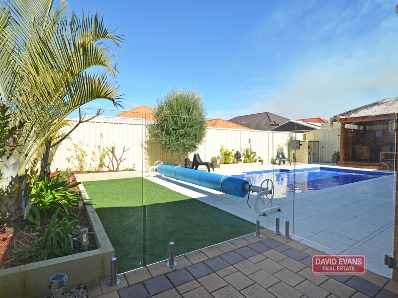 32 Yandella Promenade, Tapping WA 6065