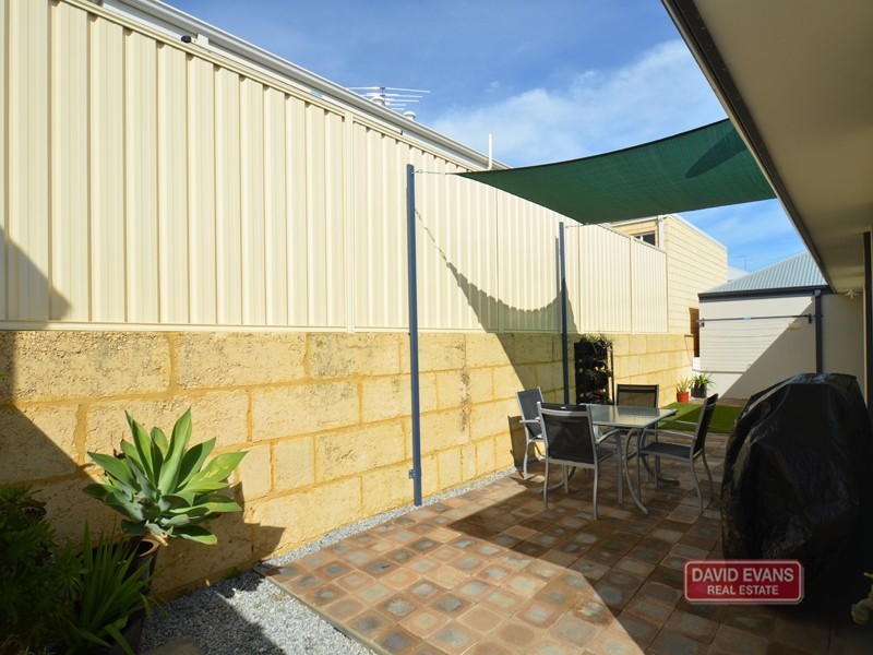 22 Fogliani Loop, Sinagra WA 6065