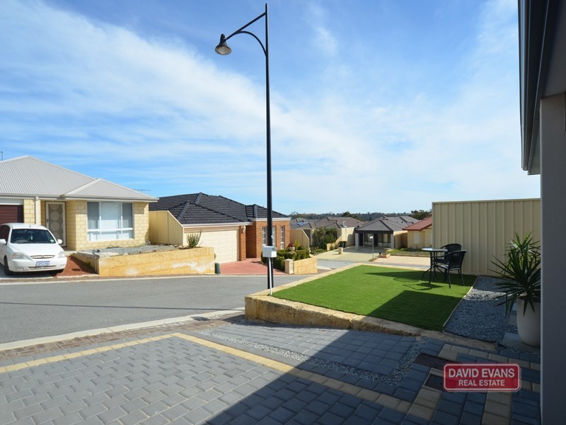 22 Fogliani Loop, Sinagra WA 6065