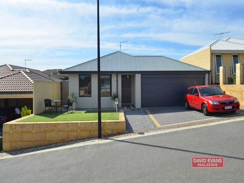 22 Fogliani Loop, Sinagra WA 6065